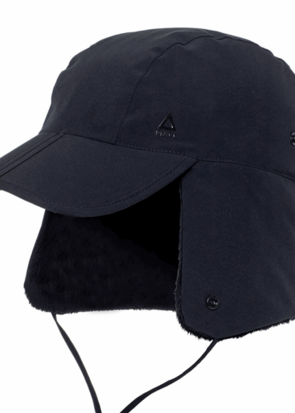 MATT WATERPROOF & BREATHABLE CAP BLACK